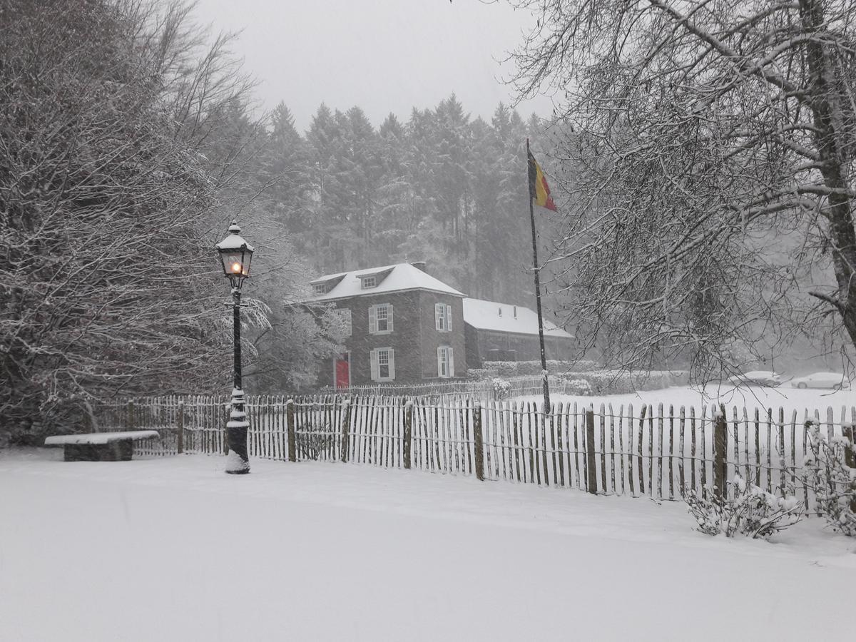 Domaine De L'Ardoisiere Villa Alle Bagian luar foto